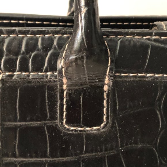 * SOLD* structured satchel purse by Liz Claiborne - Picture 6 of 8